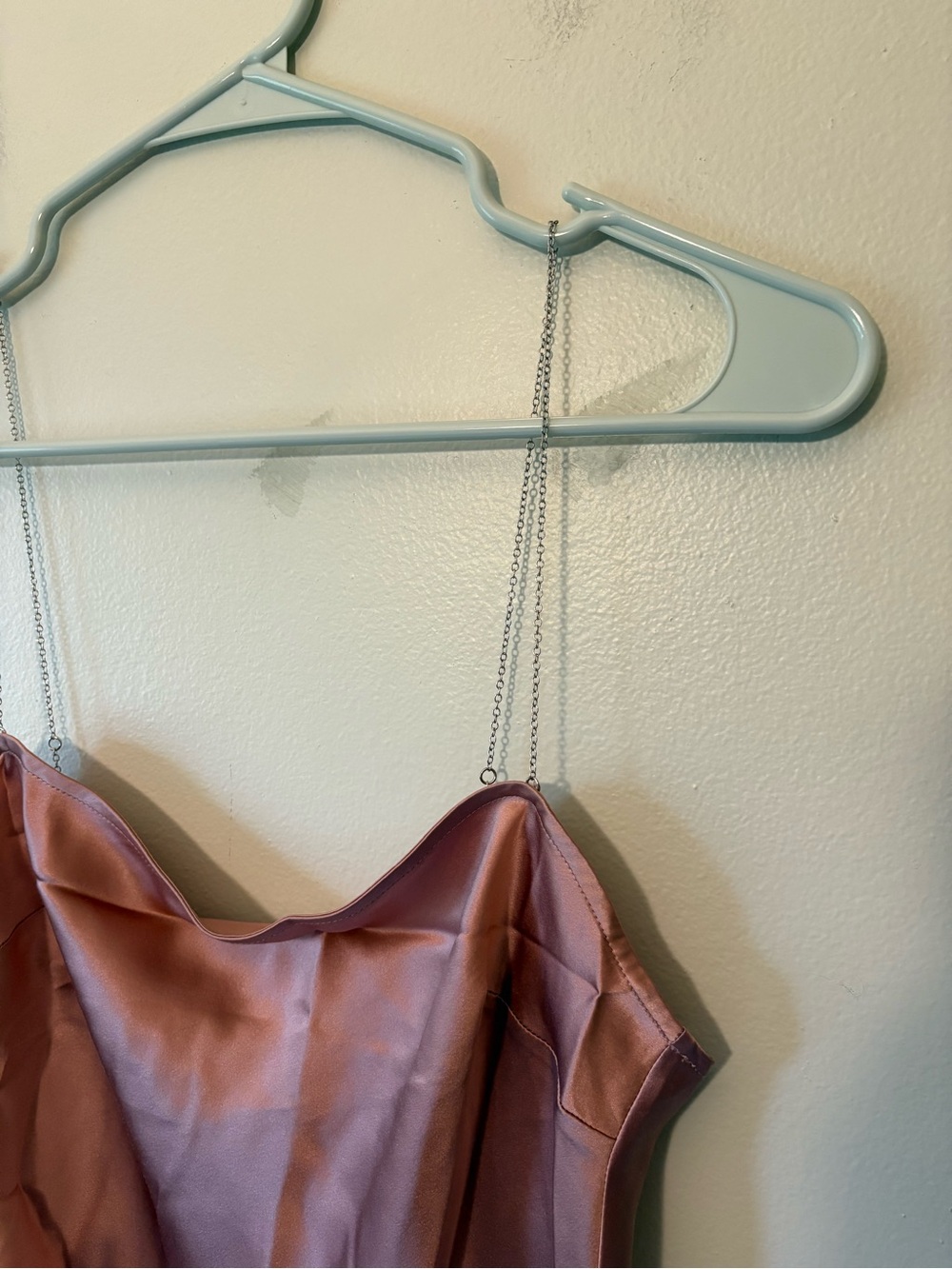 Fleur du Mal Rose Satin Silk Mini Dress with Chain Straps, Size XS Women’s - Picture 3 of 4